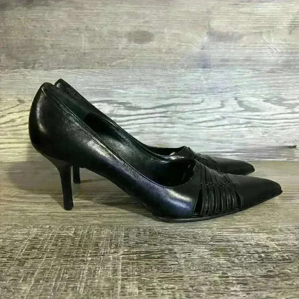Narciso Rodriquez Black Pointed Toe Heels